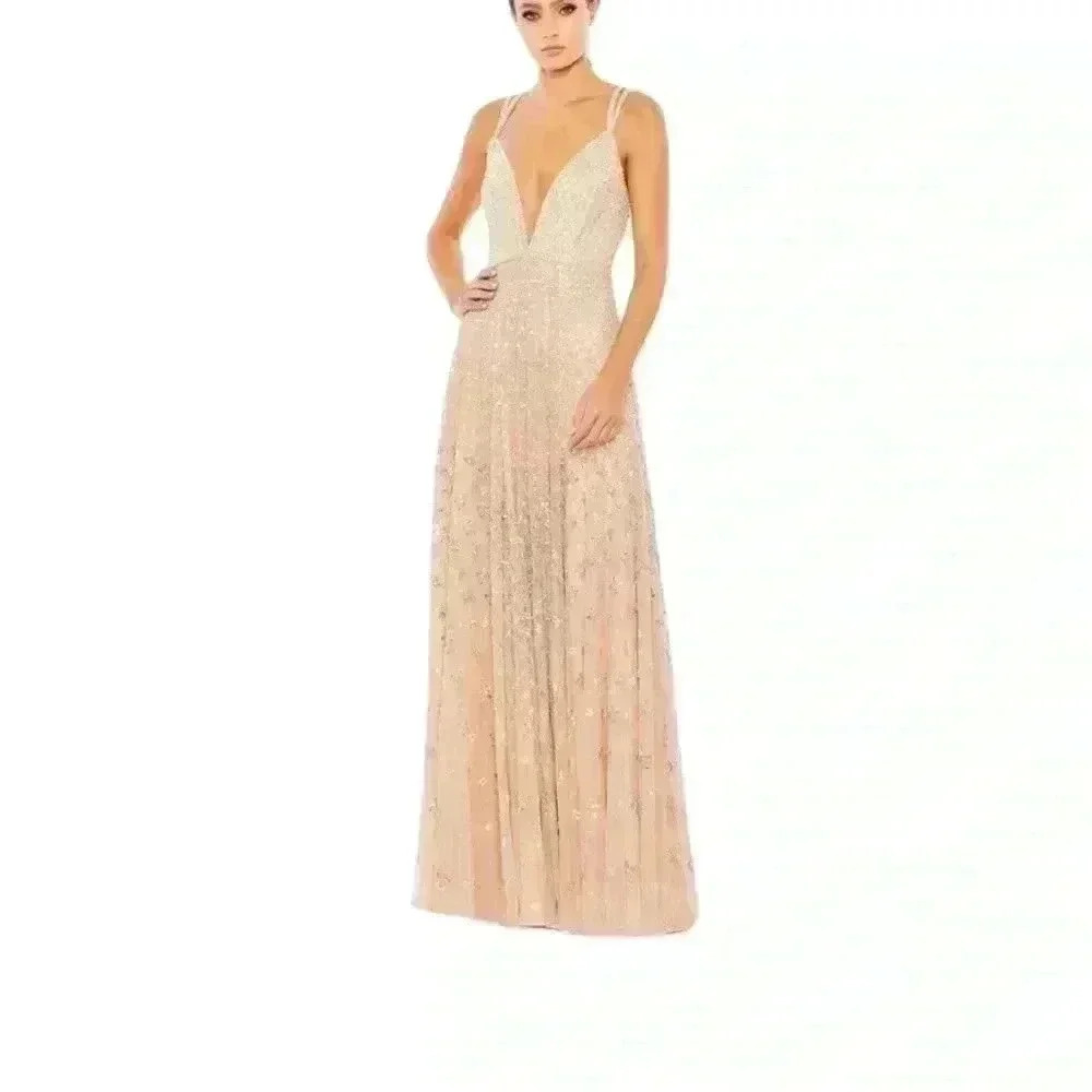 NWT Mac Duggal Size 10 Sleeveless Beaded Open Back Gown Nude Silver